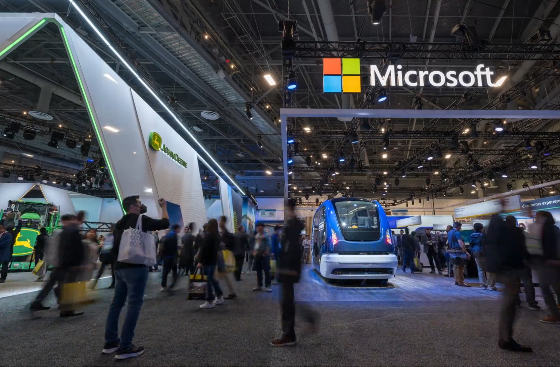 The John Deere® “Fully Autonomous Tractor” and Microsoft® “Drive the future of mobility” exhibits.